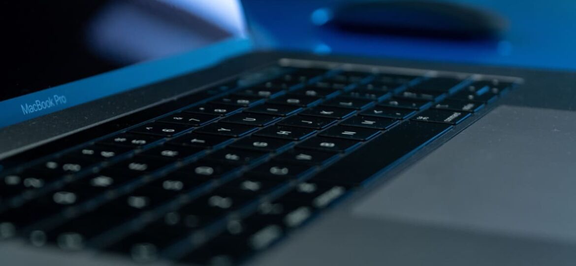 MacBook keypad and trackpad troubles
